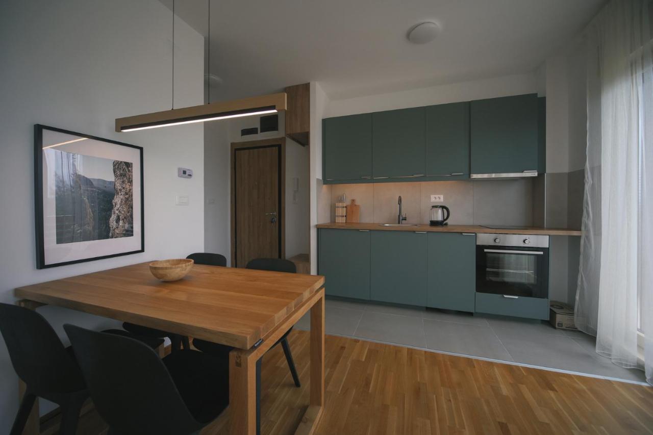 Highlander Apartment